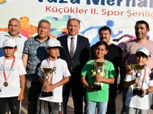 Spor Şenliğinin Ödülleri Verildi