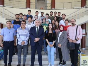 Asü Rektörü Şahin, “İ̇şinizi Aşkla Yaparsanız Yorulmazsınız”