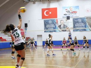 Voleybol Bölgesel Lig Finalleri, Aydın’ın Ev Sahipliğinde Başladı