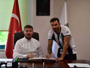 Emre Sağlık, Denizlispor’la Yola Devam Ediyor