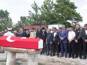 Kütahya’da Toprak Altında Kalarak Hayatını Kaybeden İşçinin Cenazesi Defnedildi