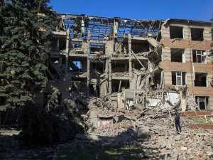 Rusya Harkov Bölgesini Vurdu: En Az 15 Ölü