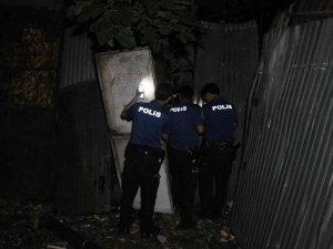 Motosikletin Plakasını Maske İle Kapatıp Silahlı Saldırıya Giden Şüpheli Polis Tarafından Yakalandı