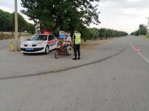 Manisa’da Motosiklet Sürücülerine Ceza Yağdı