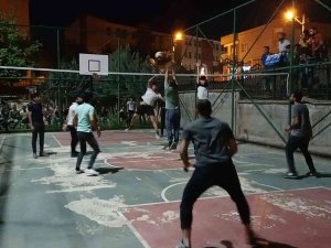 Dicle Gençlikspor’un Düzenlediği Voleybol Turnuvası Başladı