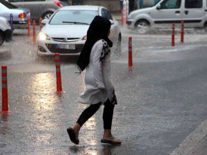 Doğu Anadolu’da Gök Gürültülü Sağanak Yağış