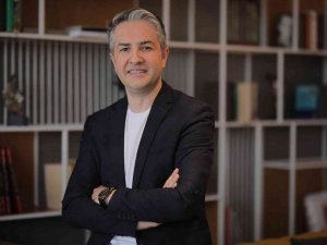 Plastik Cerrahi Uzmanı Oğuzhan Aydoğdu: ’’Göz Altı Morluklarına Veda Edin’’