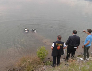 Kızına şoförlük öğretirken baraj gölüne uçtular 2 ölü