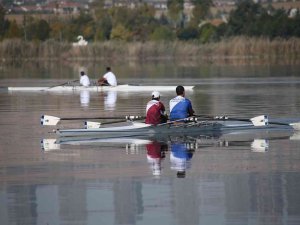 Ankara’ya Deniz Geliyor, Kürekler Gölbaşı’nda Çekiliyor