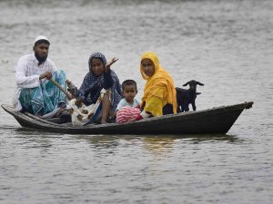 Hindistan Ve Bangladeş’teki Sellerde Can Kaybı 124’e Yükseldi