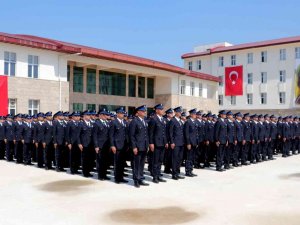 Adana’da 602 Polis Adayı Mezun Oldu