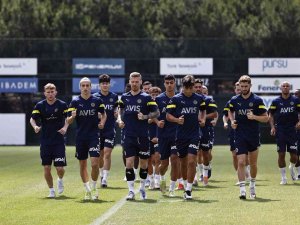 Fenerbahçe’de Yeni Sezon Hazırlıkları Sürüyor