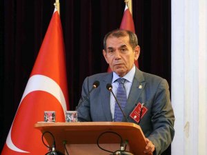 Dursun Özbek: "Çok Güzel Bir Takım Kuracağız"