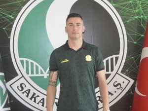 Sakaryaspor, Odise Roshi İle 2 Yıllık Sözleşme İmzaladı