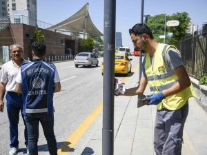 Başkent’te İzinsiz Asılan Afişlere Geçit Yok