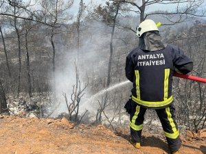Antalya Büyükşehir İ̇tfaiyesi’ne Marmaris Yangınında Aktif Görev