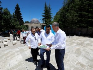 Turgut Alp Türbesi’nin Restorasyon Çalışmaları Sürüyor