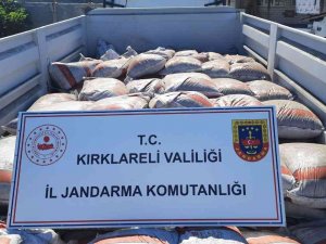 Kırklareli’de 1 Milyon 600 Bin Tl’lik Sahte Gübre Vurgununu Jandarma Engelledi