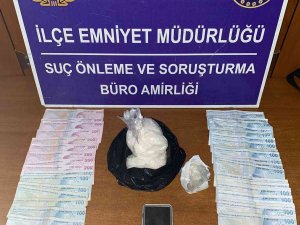 Zehir Tacirleri Bursa Polisinden Kaçamadı