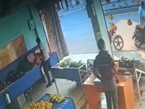 Tarsus’ta Alacak- Verecek Kavgası: 1 Yaralı