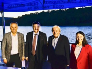 Bakan Yardımcısı Büyükdede Belediye Başkanları İle Bir Araya Geldi