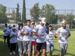 Mersin Büyükşehir Belediyesinden Gençlere Ücretsiz Kurs Hizmeti