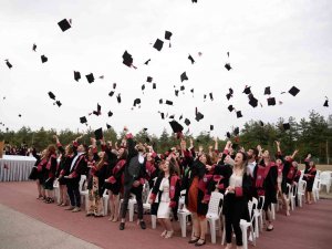 Sağlık Ordusunun Yeni Hemşireleri