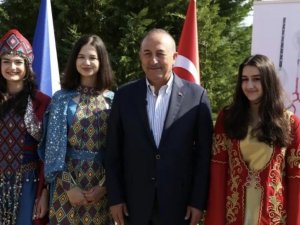 Bursa’nın Yöresel Kıyafetleri Avrupa’ya Damga Vurdu