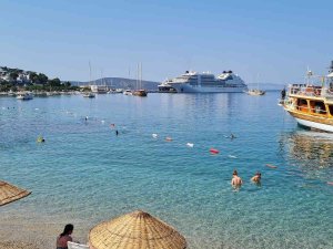 383 Yolcuyla Bodrum’a Geldi