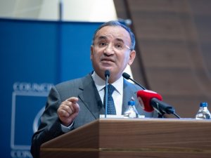 Adalet Bakanı Bozdağ: “Haksız Tahrik Konusu Tartışmaya Açılmalı”