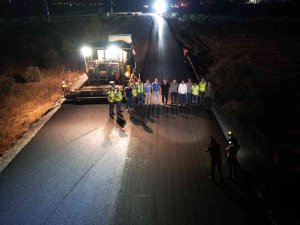 Manisa Büyükşehir Ekipleri Gece-gündüz Çalışıyor