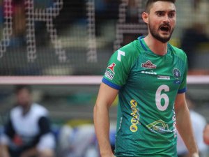 Fatih Cihan Yeniden Bursa Büyükşehir Belediyespor Erkek Voleybol Takımı’nda