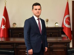 Rektör Topal, Üniversitelerarası Kurul Yönetim Kurulu Üyeliğine Seçildi