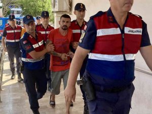 Mersin’deki Komşu Cinayetinde 3 Kardeşe Tutuklama