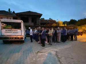 Eşi Tarafından Öldürülen Kadın Ve 3 Yaşındaki Çocuğu Yan Yana Defnedildi