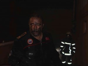Kayseri’de 14 Katlı Binada Yangın: 30 Kişi Tahliye Edildi, 16 Kişi Hastanelik Oldu