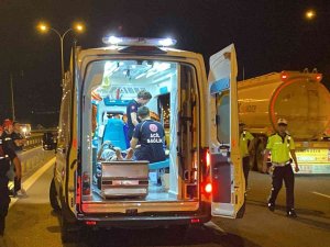 Tem’de Kamyonet İle Hafif Ticari Araç Çarpıştı: 7 Yaralı