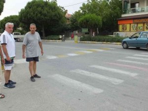 Burhaniye’de Şaka Gibi Yaya Geçidi