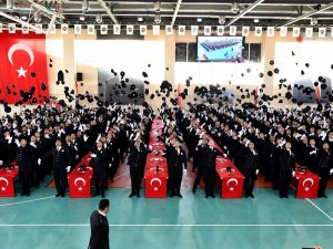 Mersin Şehit Altuğ Verdi Pomem, 27. Dönem Mezunlarını Verdi