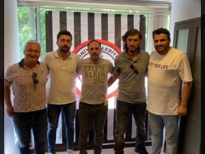 Burhaniye Belediyespor Transferlere Başladı