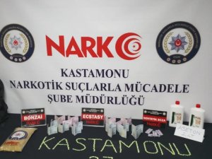 Kastamonu’da Uyuşturucuya Geçit Verilmedi : 2 Tutuklama