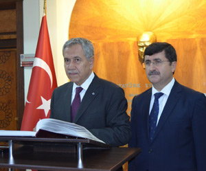 Başbakan Yardımcısı Arınç Trabzon'da
