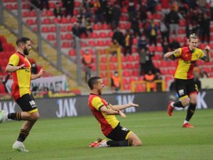 Göztepe’de Di Santo Ayrıldı