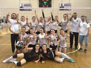 Balıkesir Büyükşehir Kadın Voleybol Takımı 2. Lig’de