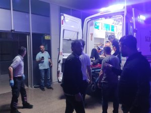 Eğlence Merkezine Tüfekle Ateş Açıldı : 1’i Polis 6 Yaralı