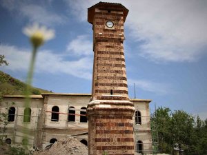Tarihi Maden Hükümet Konağının Restorasyon Çalışmaları Devam Ediyor