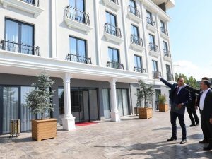 Akçakoca’ya Yapılan Otel İncelendi