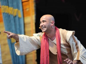 Canik’te Çocuklar ‘Keloğlan’ı İzledi