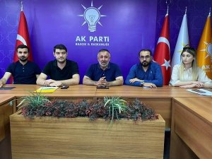 Başkan Yıldırım Genç Dava Arkadaşları İle Bir Araya Geldi