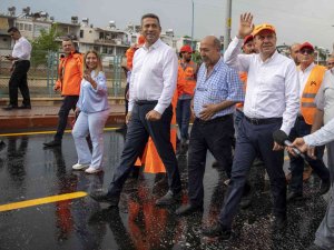 Başkan Seçer, Tarsus’taki Çalışmaları İnceledi